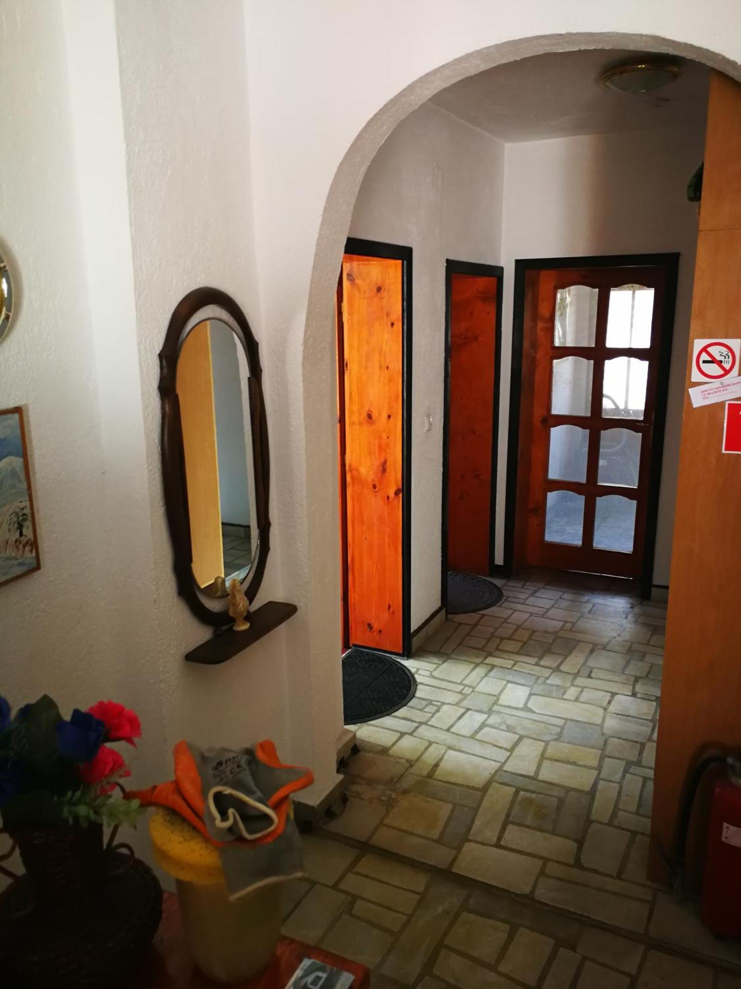 Guest House St Mariya Magdalena Devin Luaran gambar