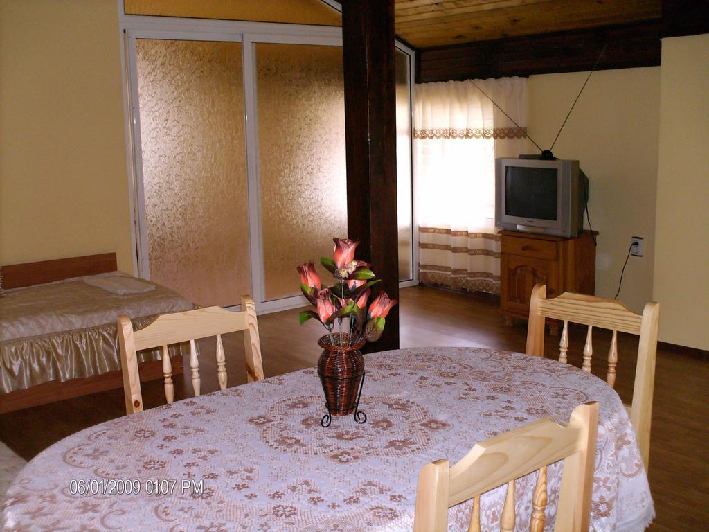 Guest House St Mariya Magdalena Devin Luaran gambar