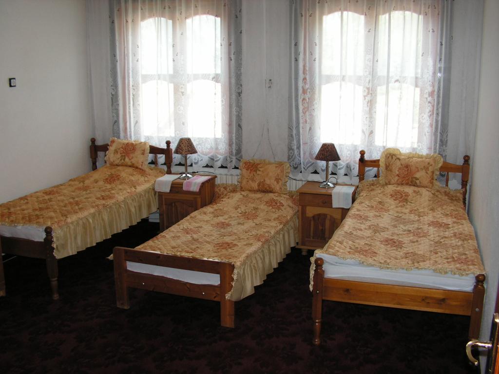 Guest House St Mariya Magdalena Devin Luaran gambar